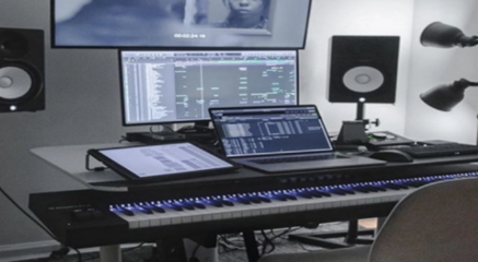 錄音棚專(zhuān)業(yè)錄音設(shè)備有那些? (入門(mén)必備的家庭錄音棚設(shè)備清單)